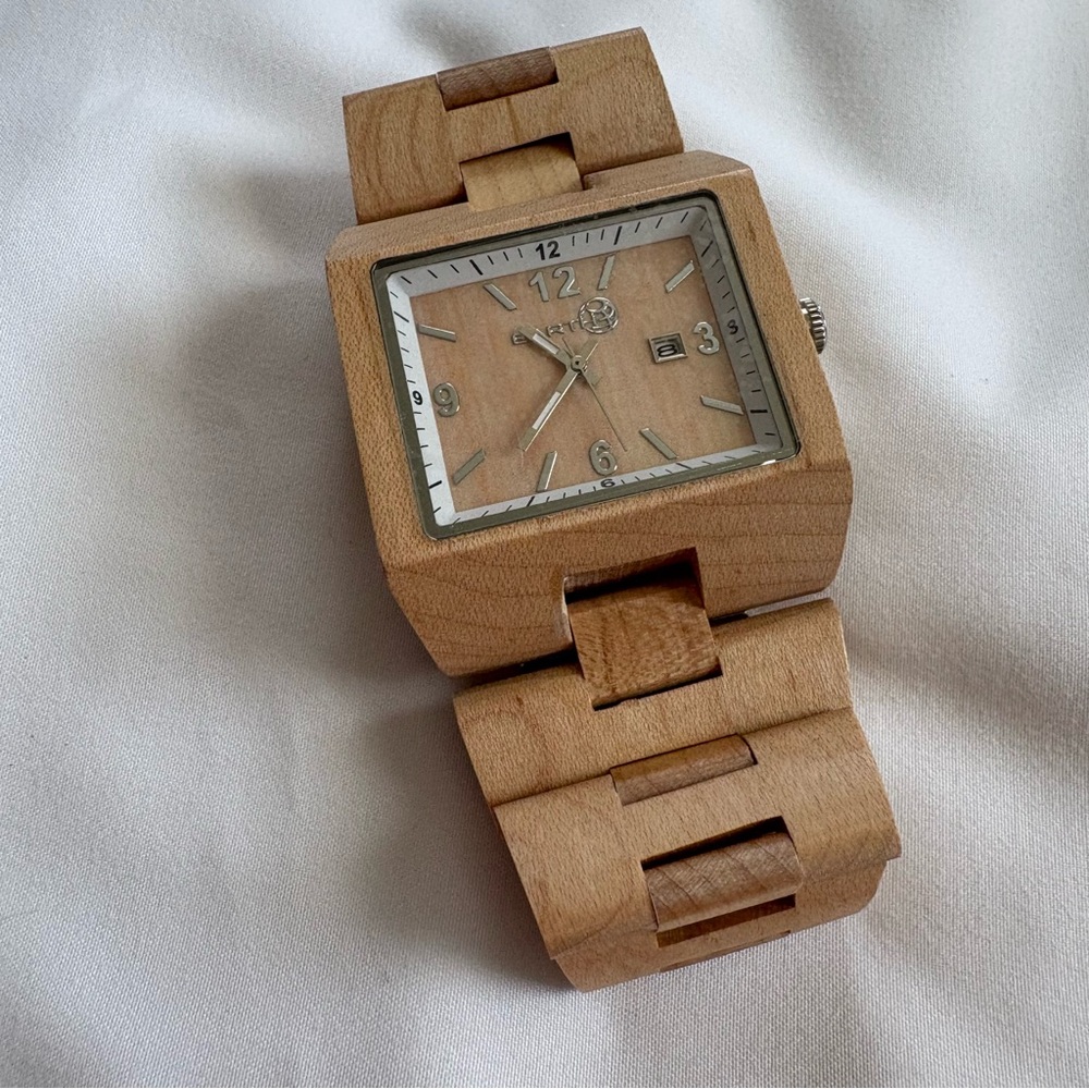 Earth Watches Rhizomes Khaki Tan
